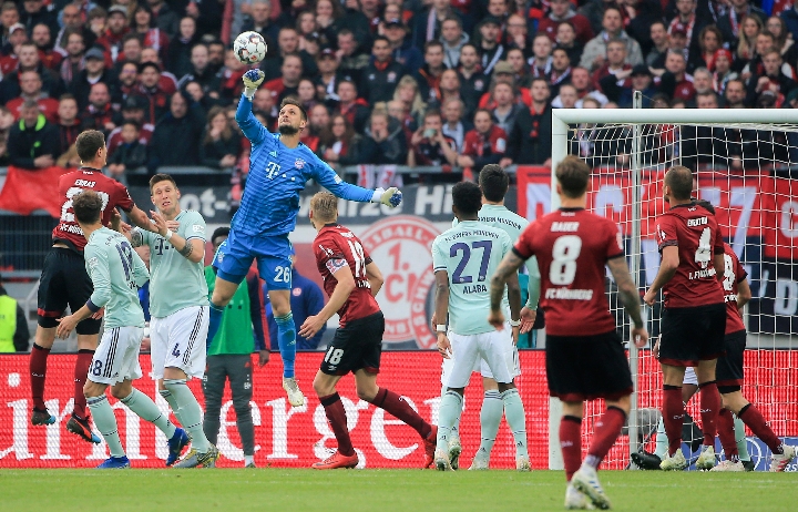 态迅速推向 态迅速推向