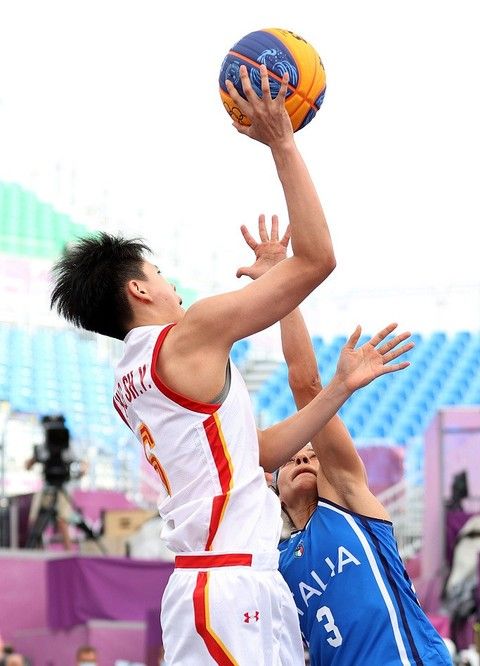 DOTA2冠军三号位faith bian宣布退役