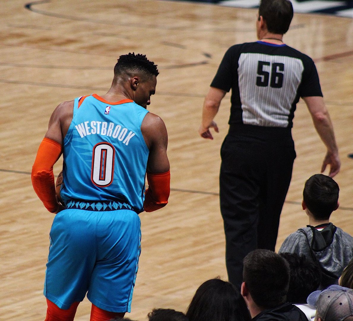 《光与影：33号远征队》拿下金摇杆奖所有提名奖项